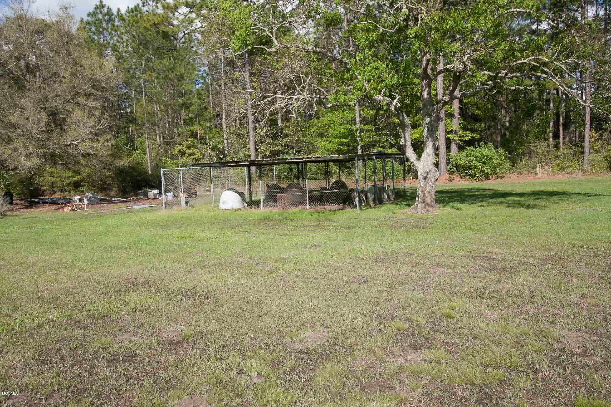 14704 Armein Road Ocean Springs, MS 39565 - Photo 57 of 60 Dog Pen