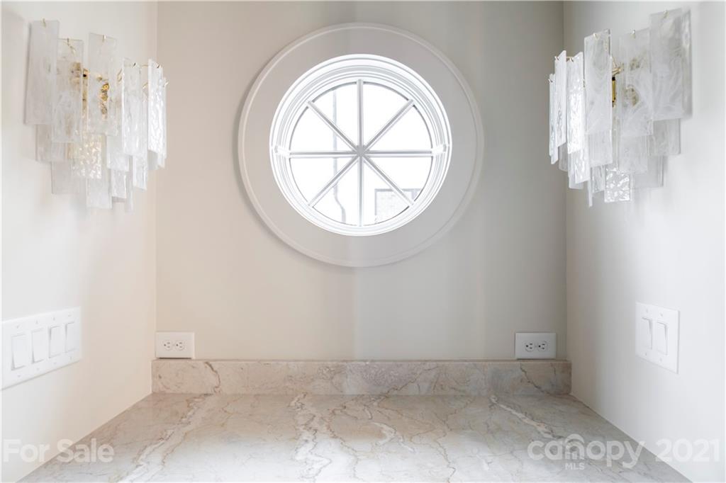 5024 Gilchrist Road Charlotte, NC 28211 - Photo 6 of 26 Gallery Image 6