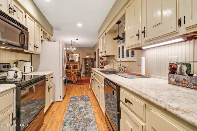 $324,500 | 226 Snead Drive, Crossville, TN 38558