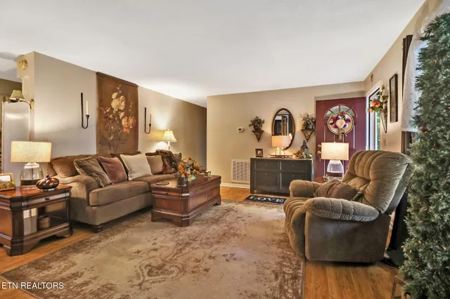 $324,500 | 226 Snead Drive, Crossville, TN 38558