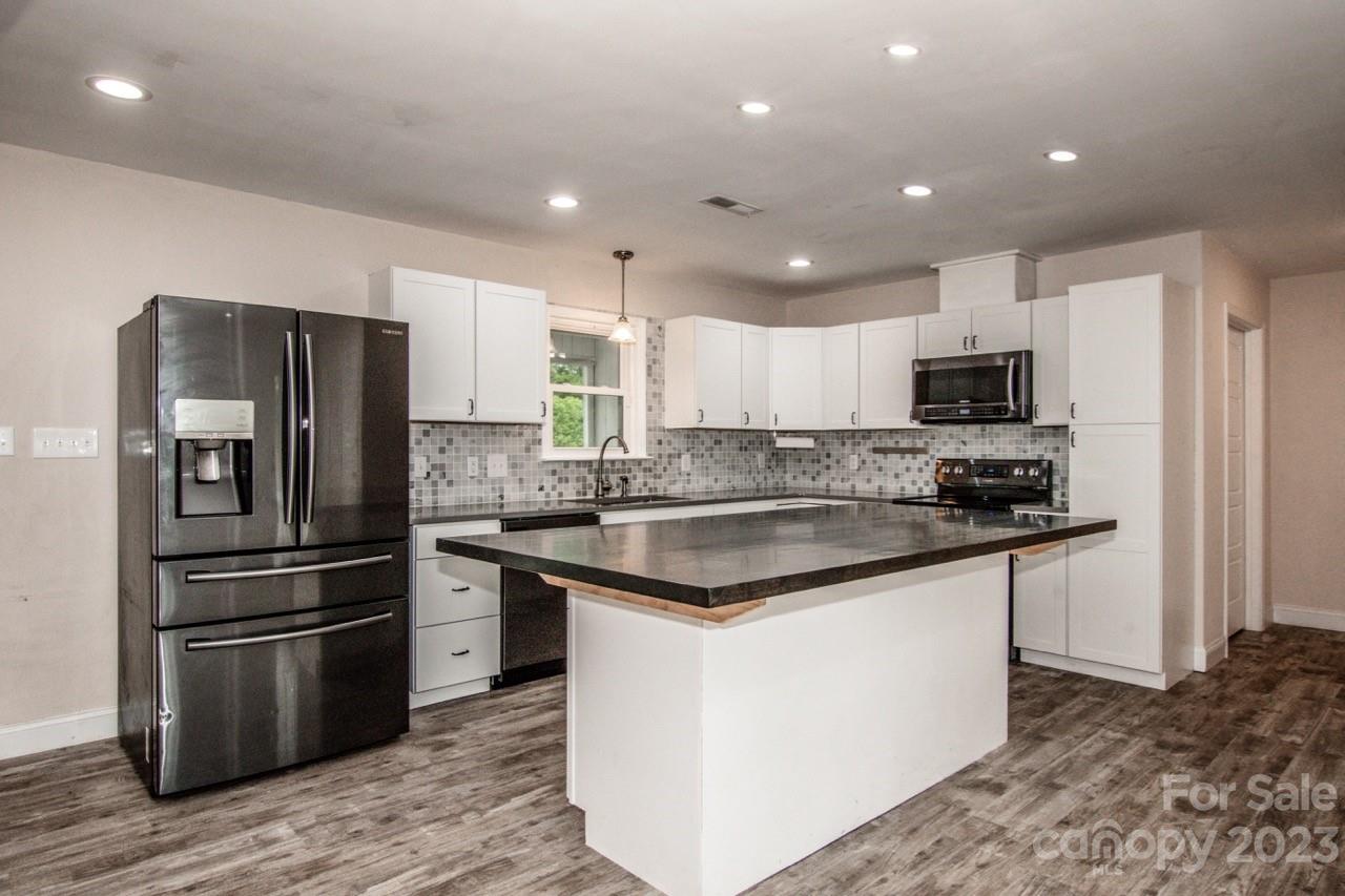 1479 Milling Road Mocksville, NC 27028 - Photo 18 of 41 Gallery Image 18