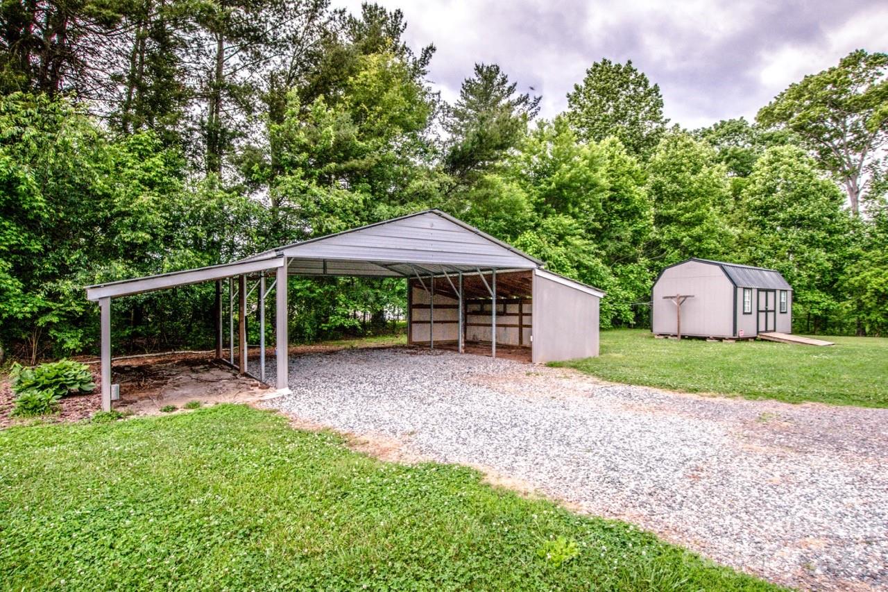 1479 Milling Road Mocksville, NC 27028 - Photo 9 of 41 Gallery Image 9