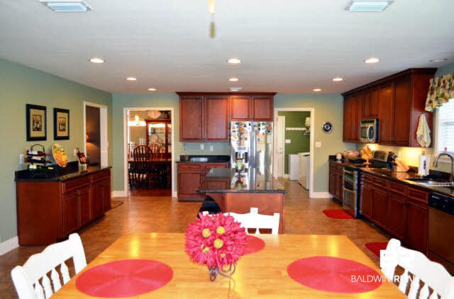 2130 Bourbon Street Foley, AL 36535 - Photo 5 of 42 Kitchen