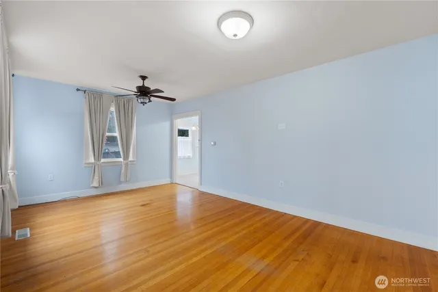 $449,000 | 2814 Pioneer Way East, Tacoma, WA 98404