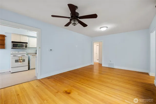 $449,000 | 2814 Pioneer Way East, Tacoma, WA 98404