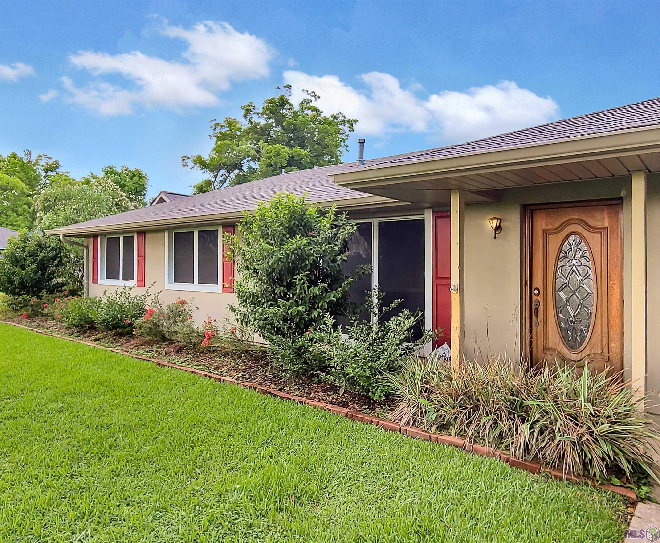 6146 Flynn Road Port Allen, LA 70767 - Photo 3 of 27 Gallery Image 3