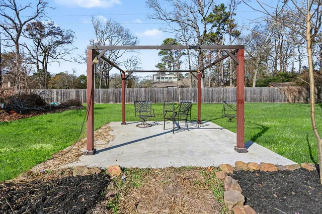 $316,000 | 1306 West Stroker Road, Crosby, TX 77532