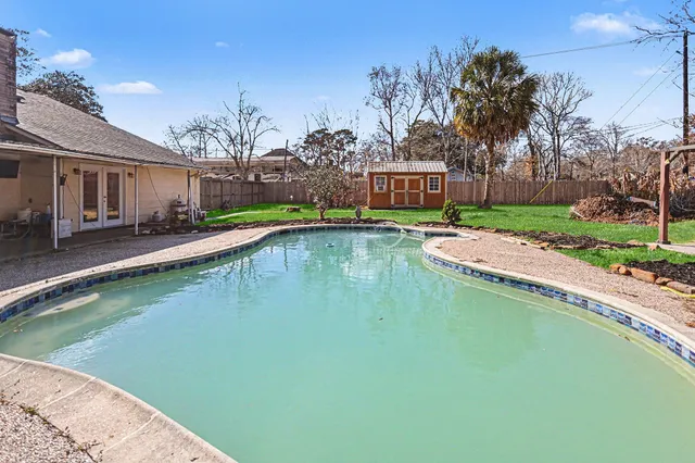 $316,000 | 1306 West Stroker Road, Crosby, TX 77532