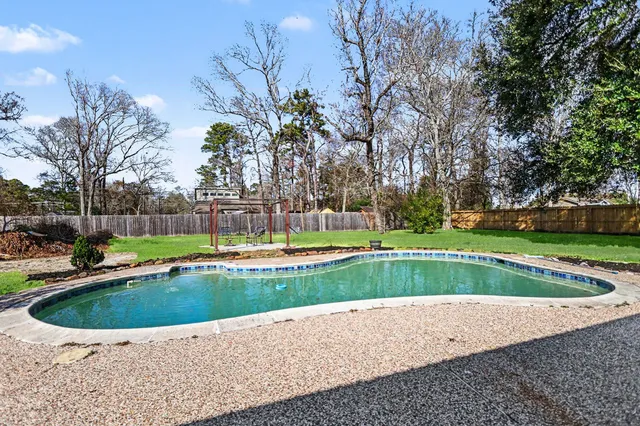 $316,000 | 1306 West Stroker Road, Crosby, TX 77532