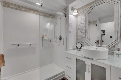 $169,000 | 143 Moorhead Manor, Unit 143, Naples, FL 34112