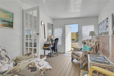 $169,000 | 143 Moorhead Manor, Unit 143, Naples, FL 34112