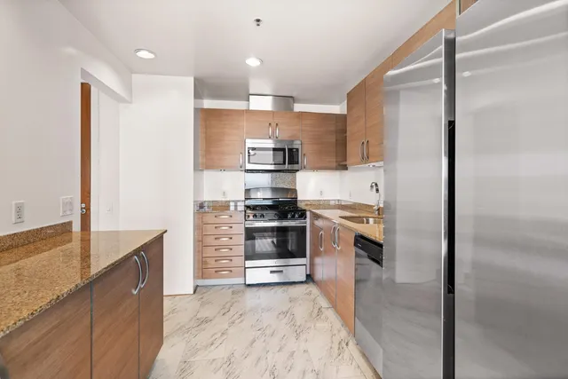 $798,000 | 1 Mandalay Place, Unit 1007, South San Francisco, CA 94080