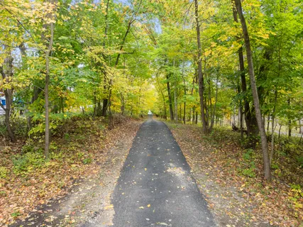 $225,000 | Lt17 Green Hill Drive, Fontana, WI 53125