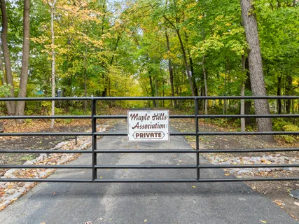 $225,000 | Lt17 Green Hill Drive, Fontana, WI 53125