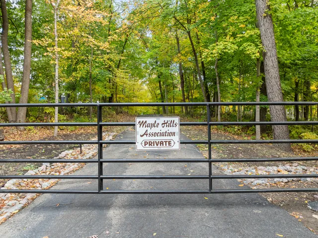 $225,000 | Lt17 Green Hill Drive, Fontana, WI 53125