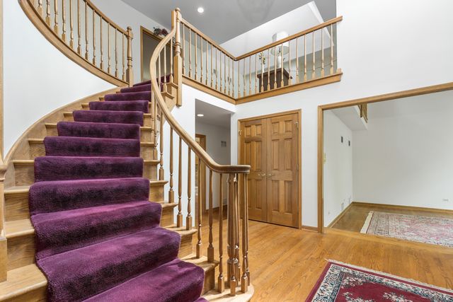 $600,000 | 6555 Stockbridge Lane, Long Grove, IL 60047