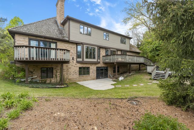 $600,000 | 6555 Stockbridge Lane, Long Grove, IL 60047