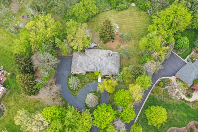 $600,000 | 6555 Stockbridge Lane, Long Grove, IL 60047