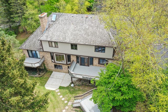 $600,000 | 6555 Stockbridge Lane, Long Grove, IL 60047