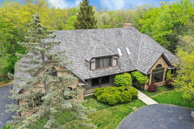 $600,000 | 6555 Stockbridge Lane, Long Grove, IL 60047
