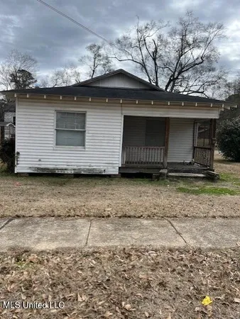 $55,000 | 315 Kentucky Avenue, McComb, MS 39648