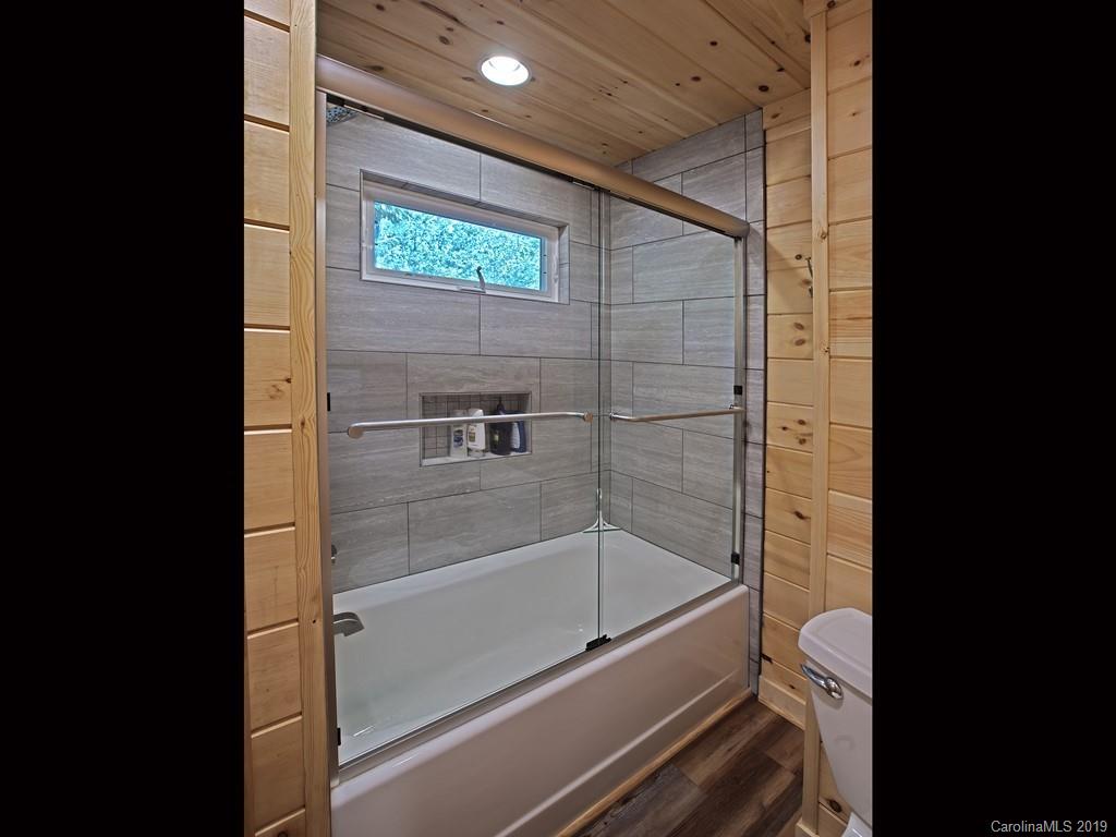 1072 Golf Course Road Tryon, NC 28782 - Photo 14 of 47