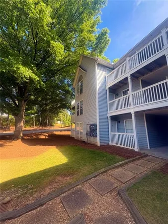 $148,000 | 239 Cobblestone Trail, Avondale Estates, GA 30002