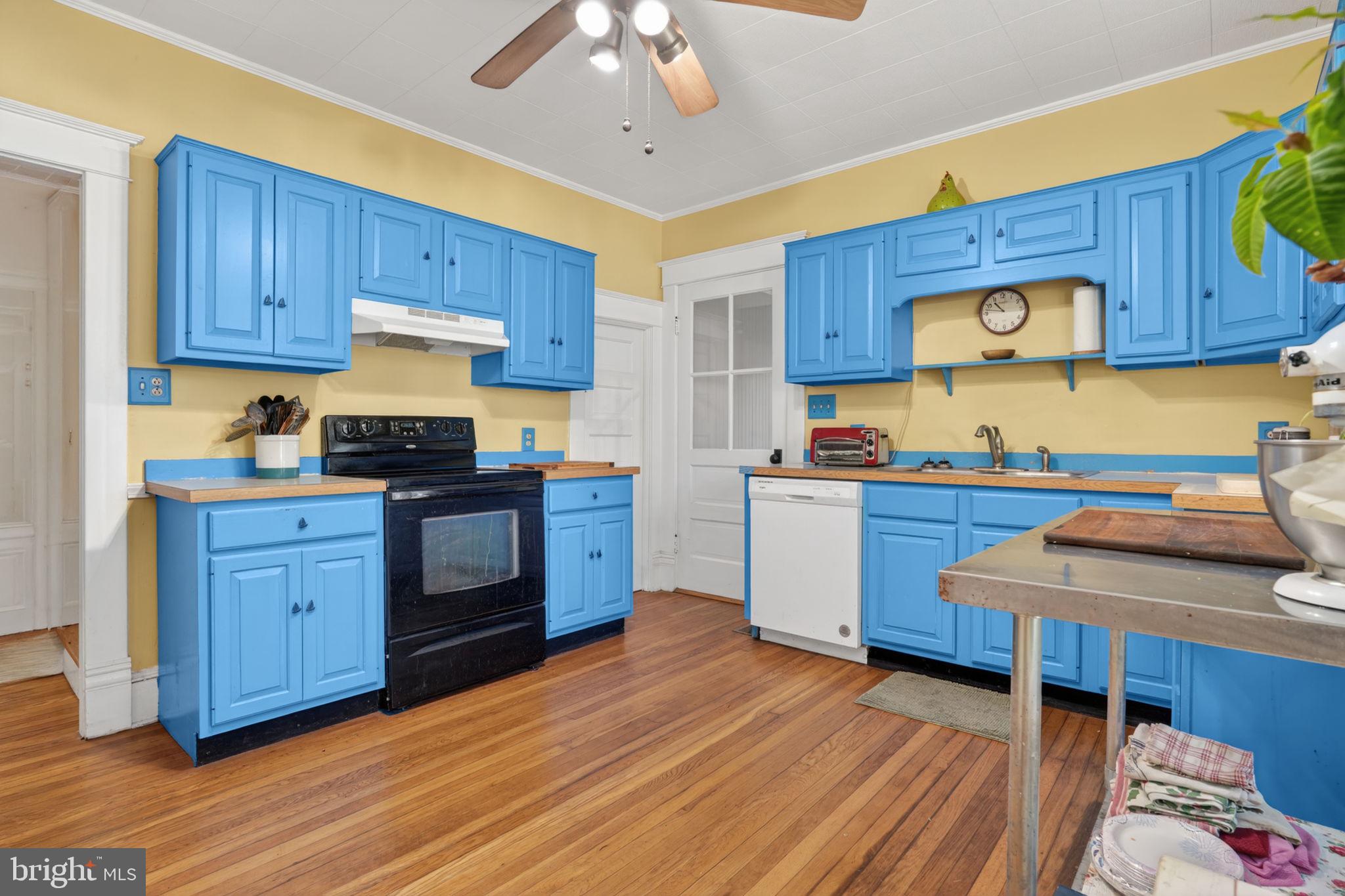24222 Catherine Street Parksley, VA 23421 - Photo 13 of 51