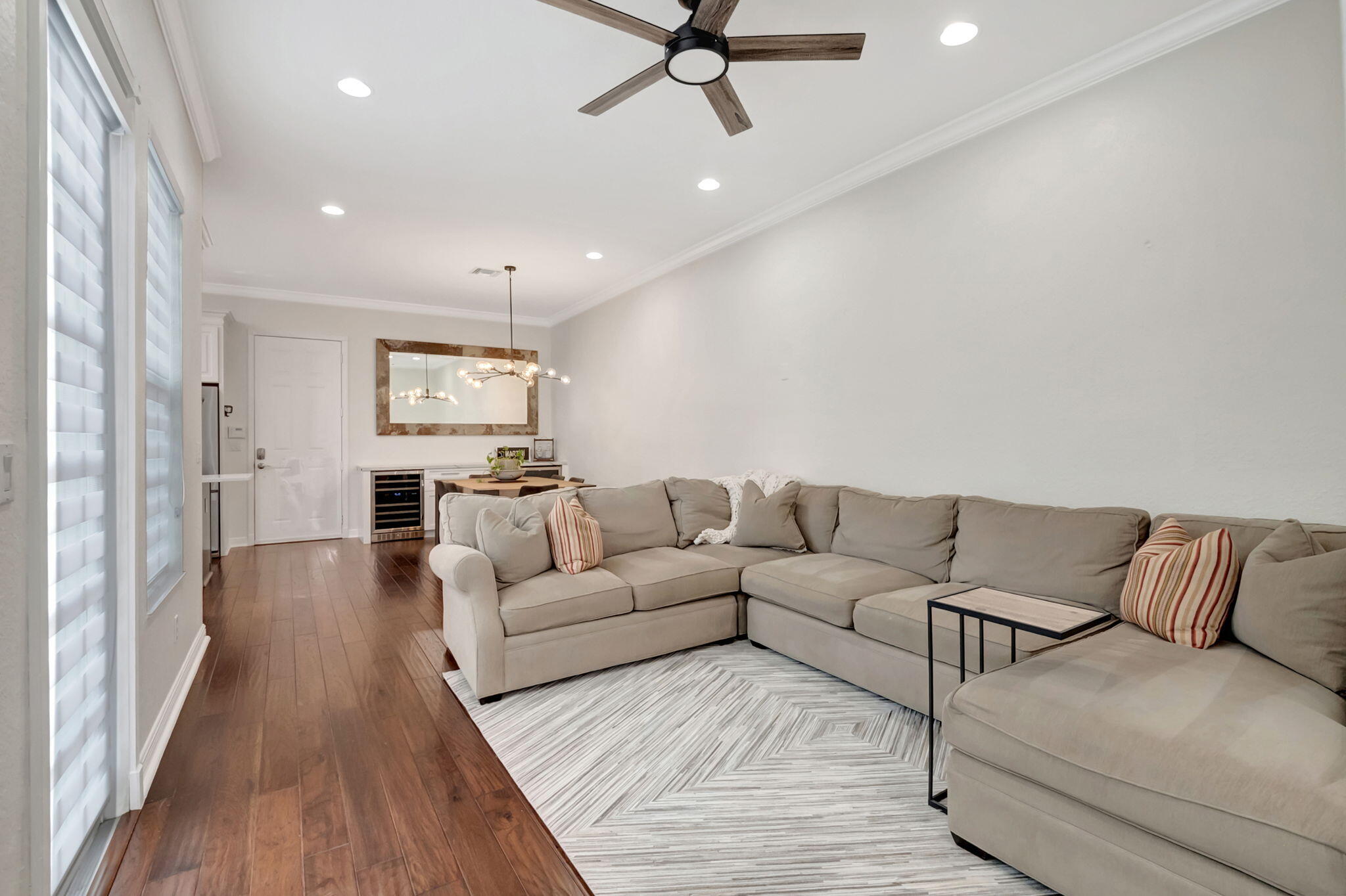 8302 Northwest 8th Way, Unit 8302 Boca Raton, FL 33487 - Photo 12 of 63 12-web-or-mls-DSC_1917
