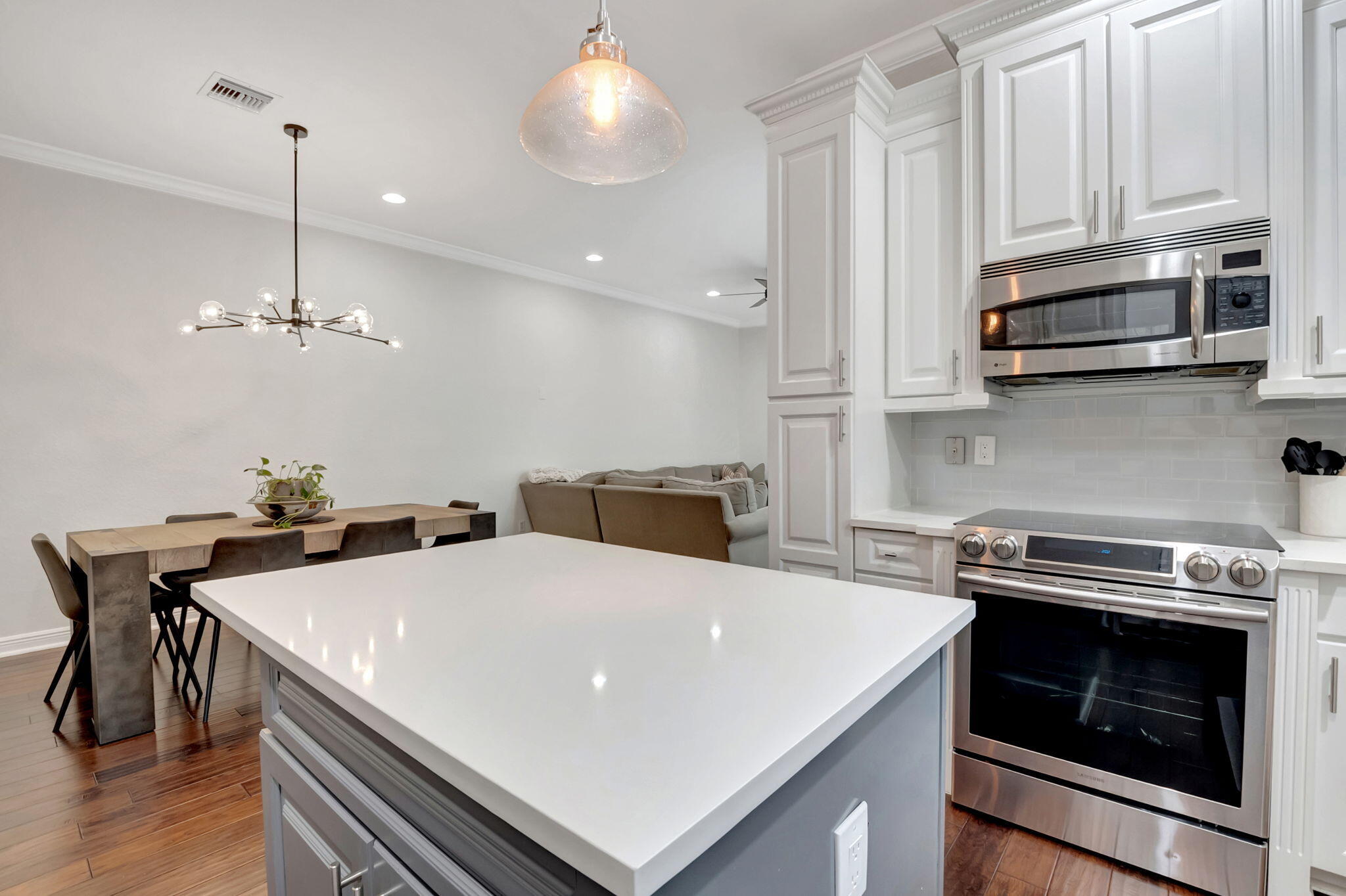 8302 Northwest 8th Way, Unit 8302 Boca Raton, FL 33487 - Photo 22 of 63 22-web-or-mls-DSC_1967