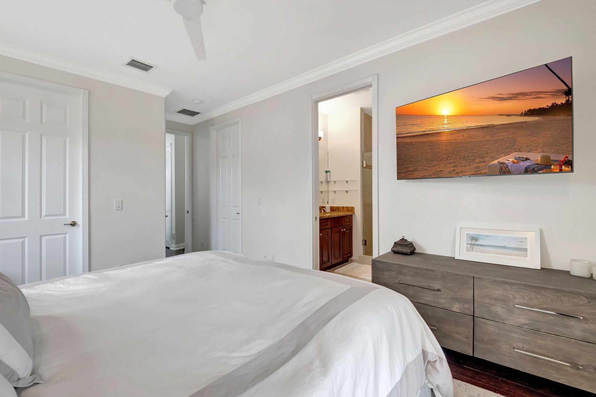 8302 Northwest 8th Way, Unit 8302 Boca Raton, FL 33487 - Photo 28 of 63 28-web-or-mls-DSC_1997