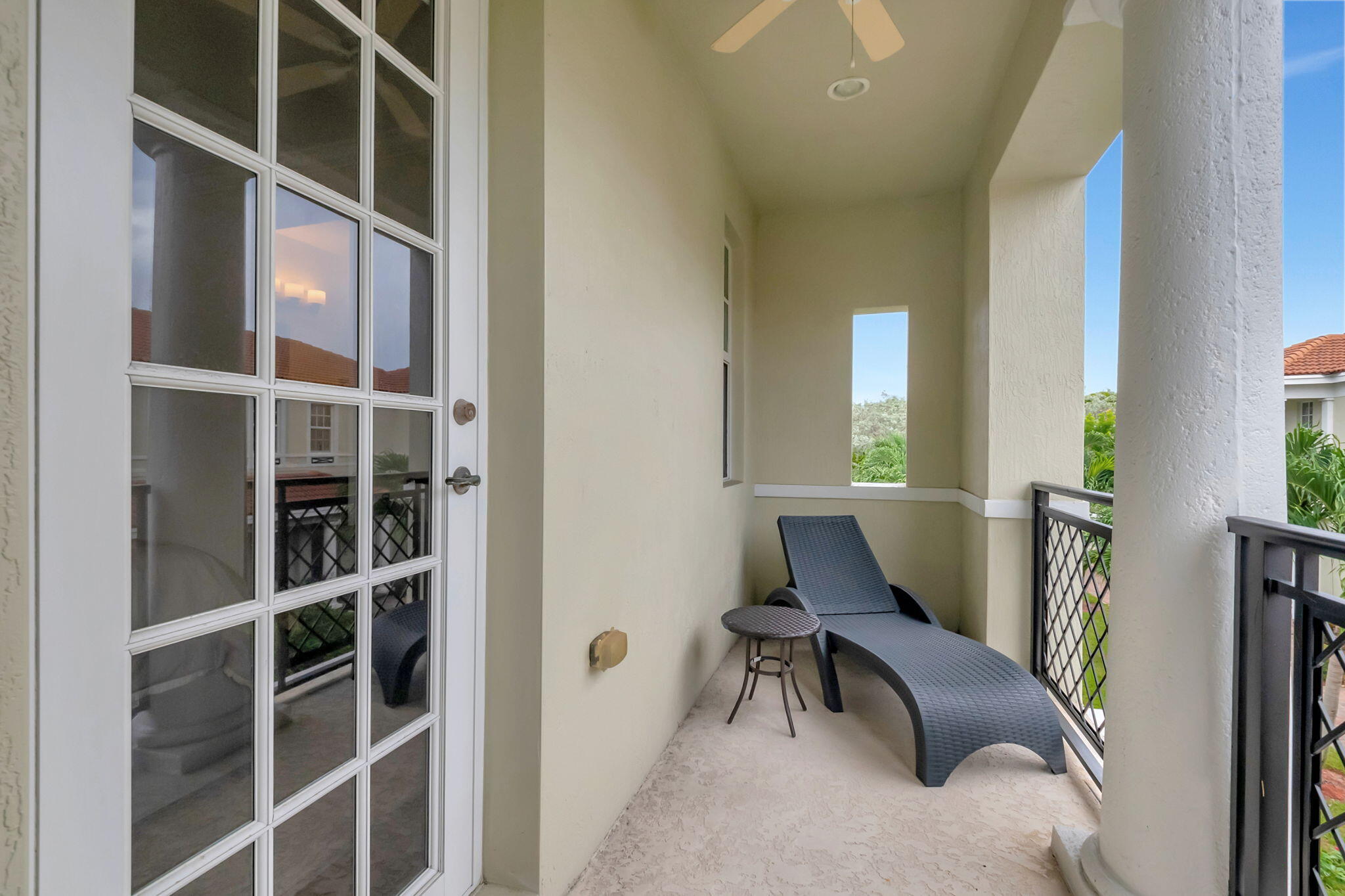 8302 Northwest 8th Way, Unit 8302 Boca Raton, FL 33487 - Photo 32 of 63 32-web-or-mls-DSC_2017