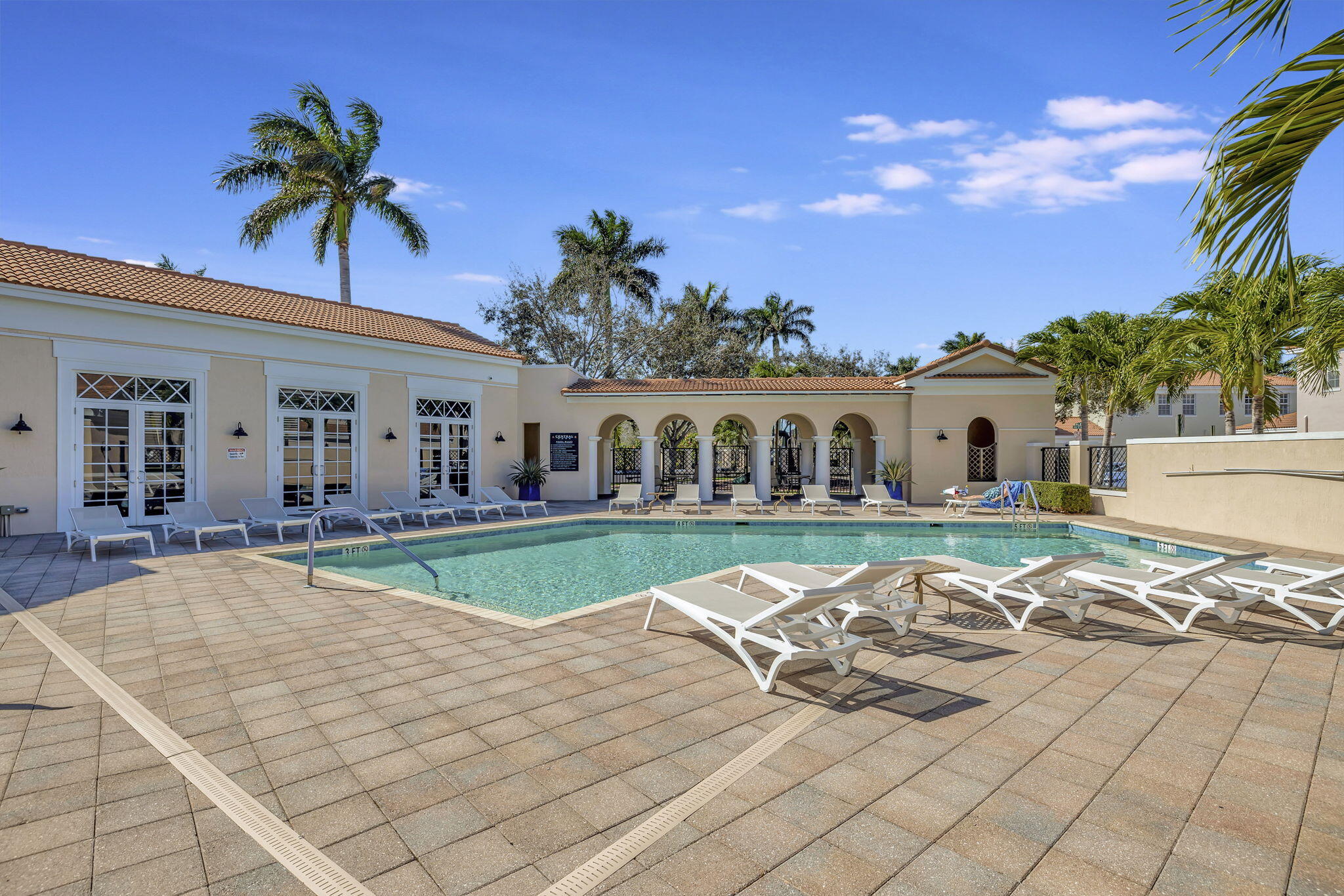 8302 Northwest 8th Way, Unit 8302 Boca Raton, FL 33487 - Photo 43 of 63 43-web-or-mls-3W7A2579