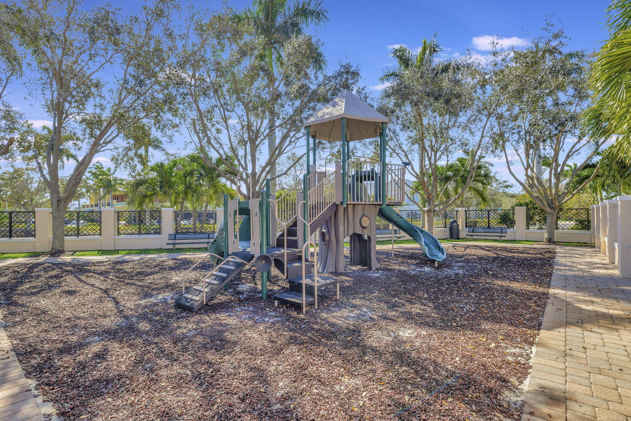 8302 Northwest 8th Way, Unit 8302 Boca Raton, FL 33487 - Photo 47 of 63 47-web-or-mls-3W7A2602