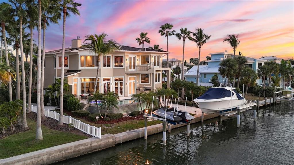 761 Norton Street Longboat Key, FL 34228 - Photo 4 of 66