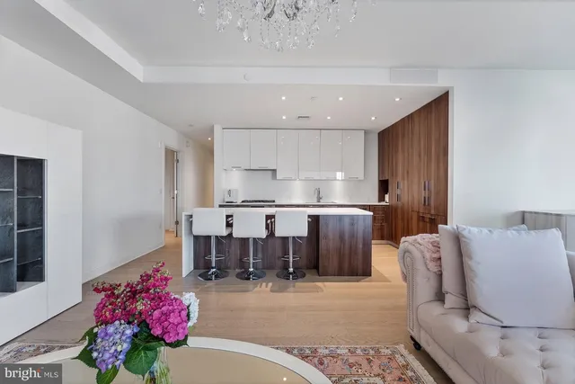 $8,500 | 1650 Silver Hill Drive, Unit 1002, McLean, VA 22102