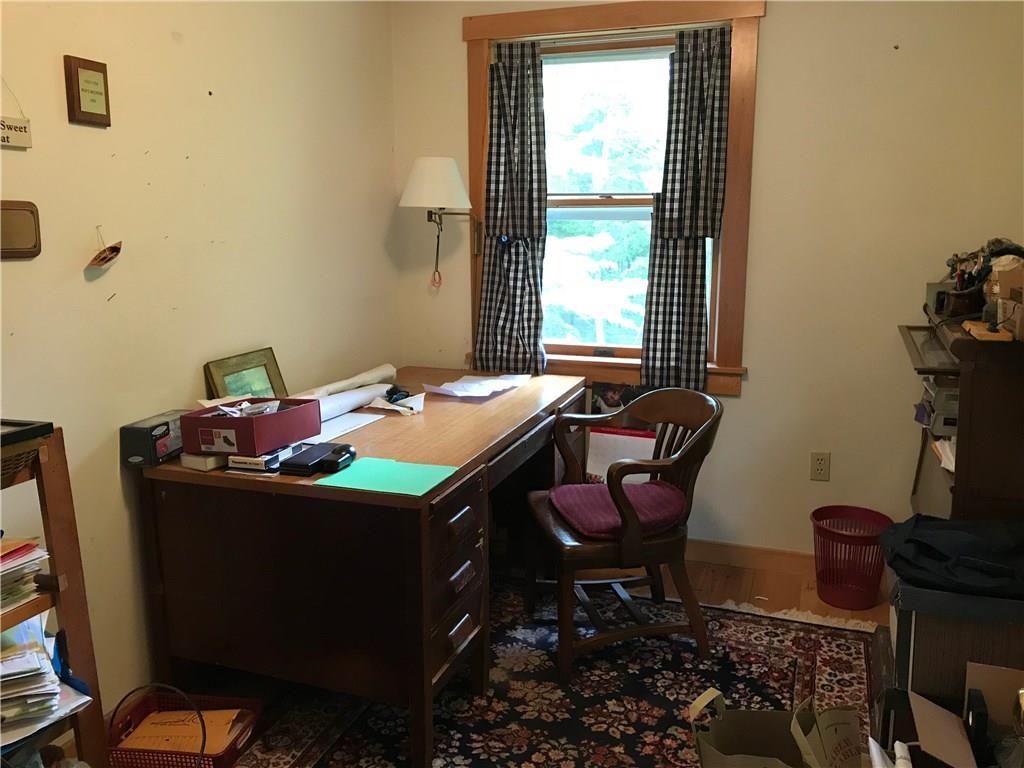 481 Dutch Neck Road Waldoboro, ME 04572 - Photo 21 of 32 Great office with lots of natural light.