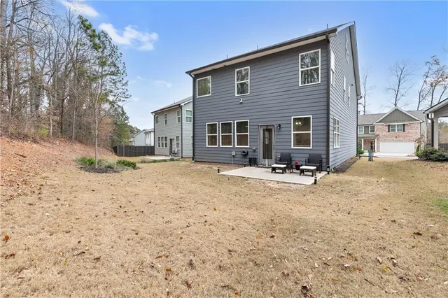 $3,300 | 715 River Gdns Drive, Atlanta, GA 30354