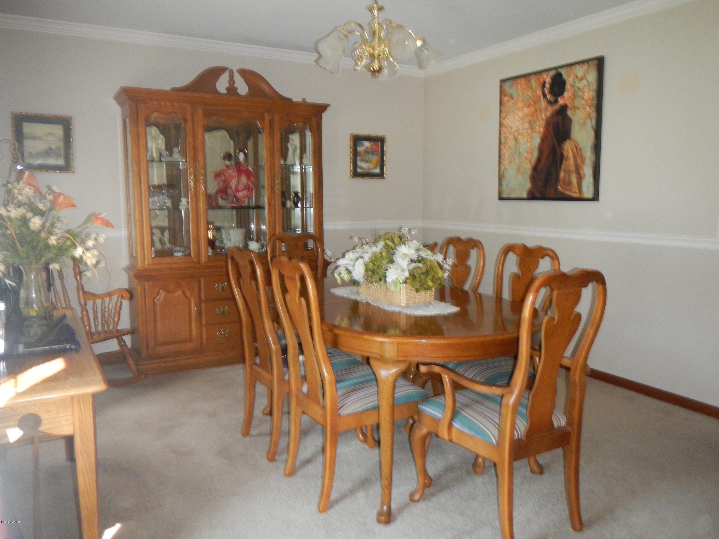 10 Fryc Lane Adams, MA 01220 - Photo 7 of 22 Dining room