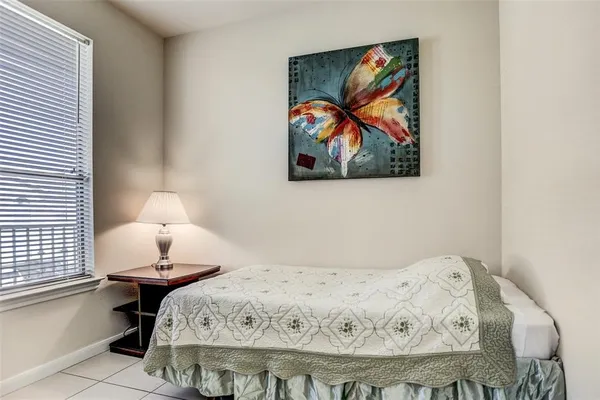 $1,800 | 2078 Laverne Street, Unit 5, Houston, TX 77080
