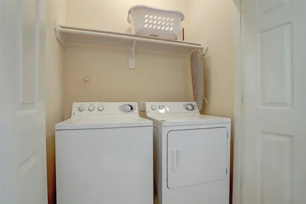 $1,800 | 2078 Laverne Street, Unit 5, Houston, TX 77080