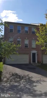 $3,200 | 8784 Lincoln Street, Savage, MD 20763