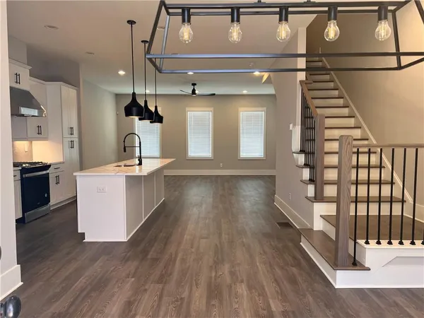 $3,200 | 2011 Oak Lane Northeast, Atlanta, GA 30318