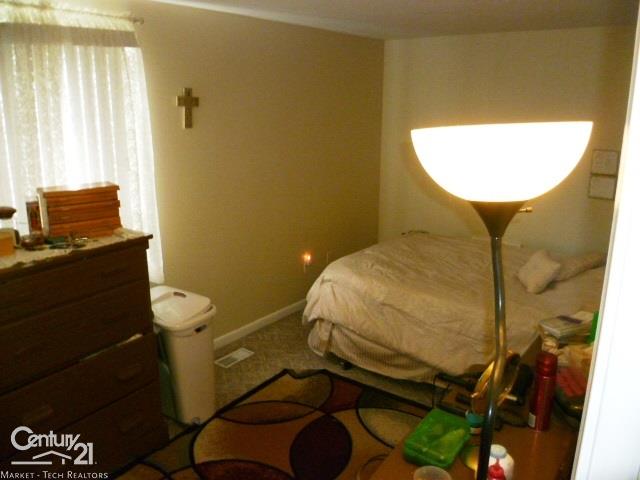 48478 Sugarbush Road New Baltimore, MI 48047 - Photo 4 of 7 31314541-3.JPG