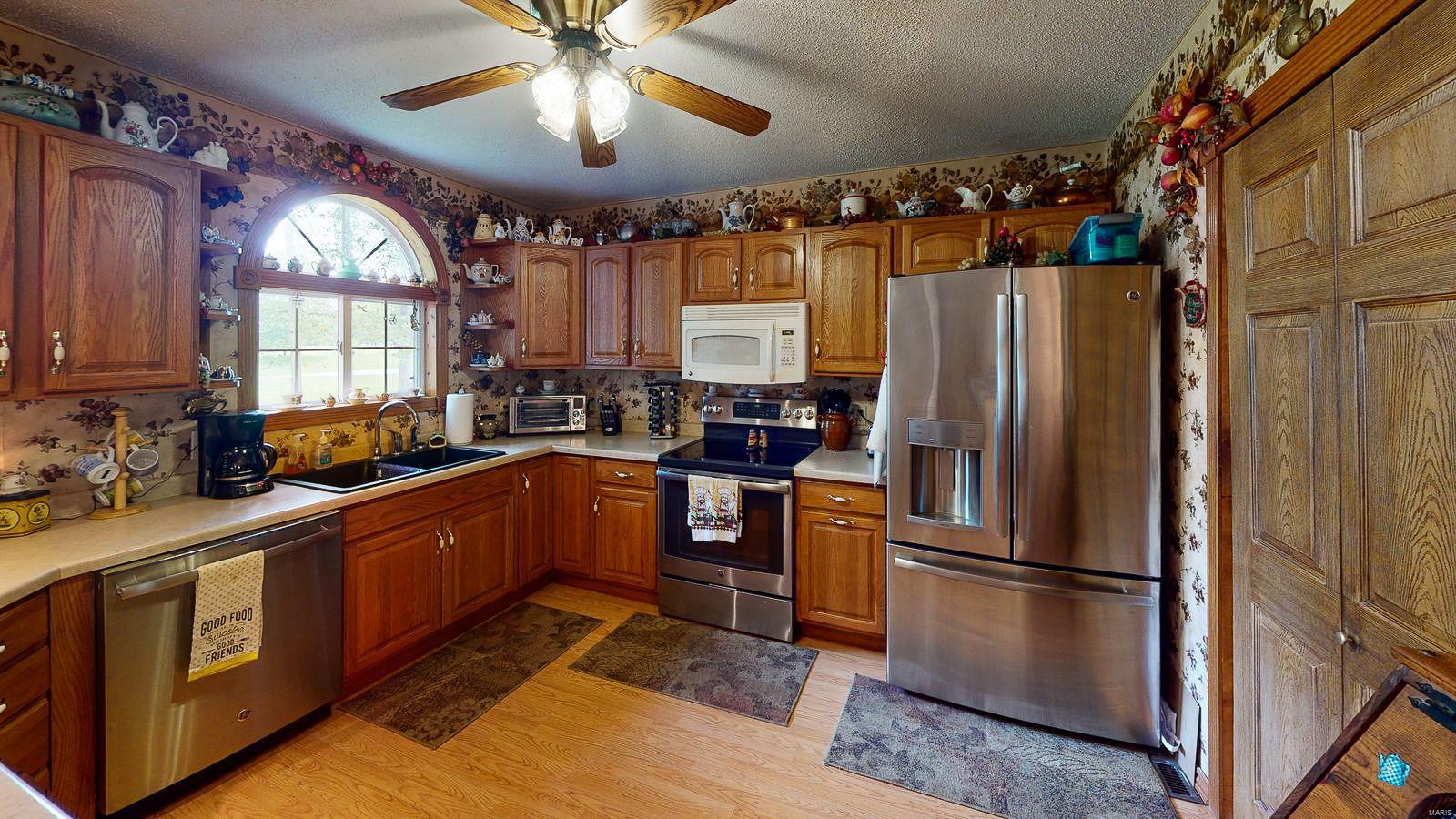 11795 Lake Catatoga Road Shipman, IL 62685 - Photo 13 of 99