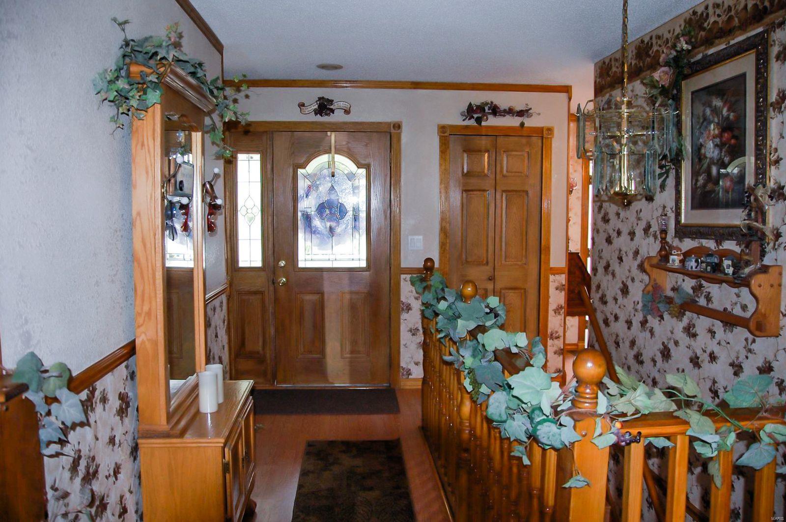 11795 Lake Catatoga Road Shipman, IL 62685 - Photo 4 of 99