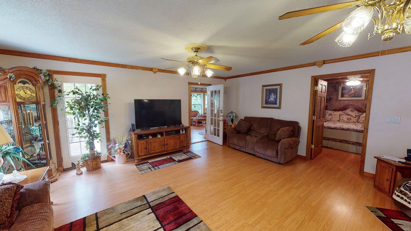 11795 Lake Catatoga Road Shipman, IL 62685 - Photo 7 of 99