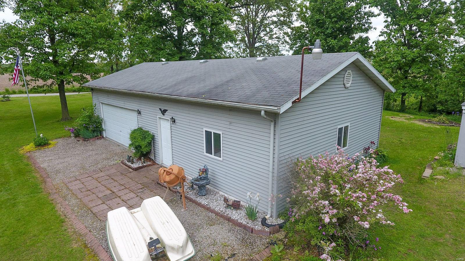 11795 Lake Catatoga Road Shipman, IL 62685 - Photo 89 of 99