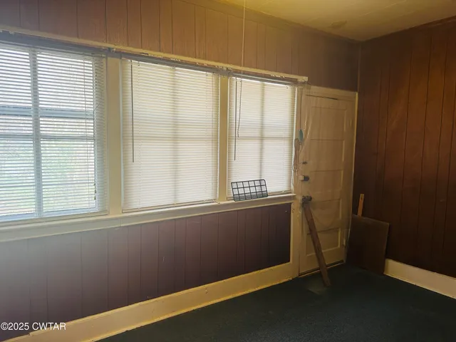 an empty room with a window