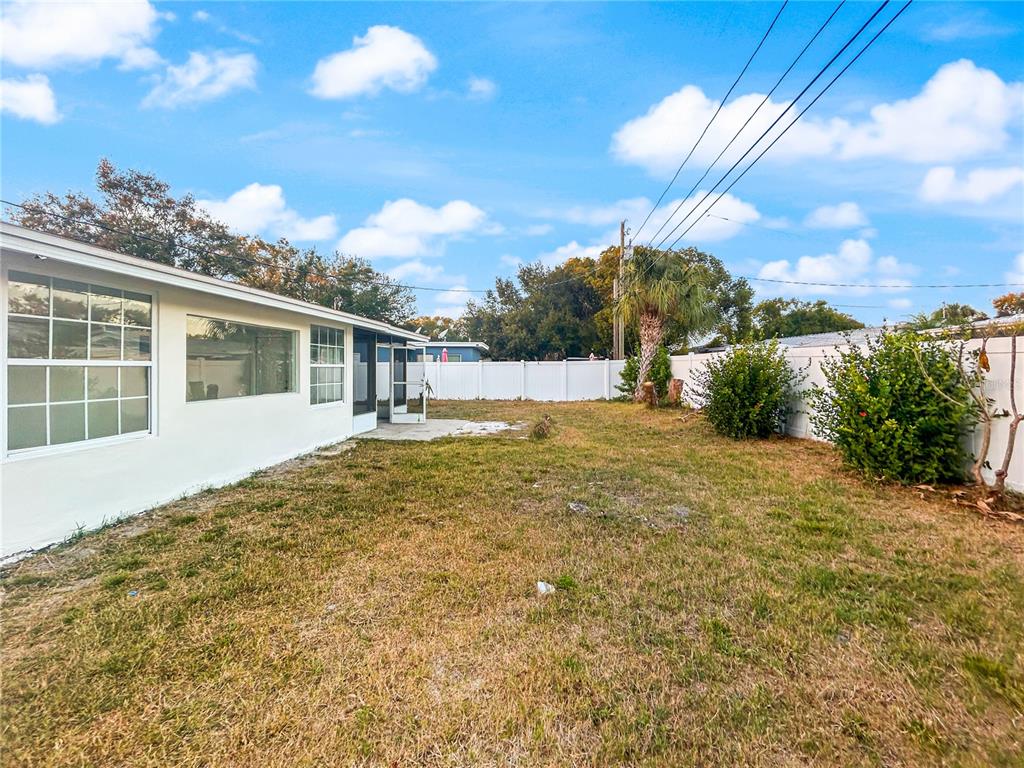 2078 Shadow Lane Clearwater, FL 33763 - Photo 32 of 33